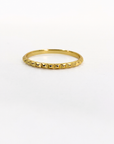 Dainty Pyramid Band