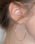 Petite Lola Hoop Earrings Earrings THATCH