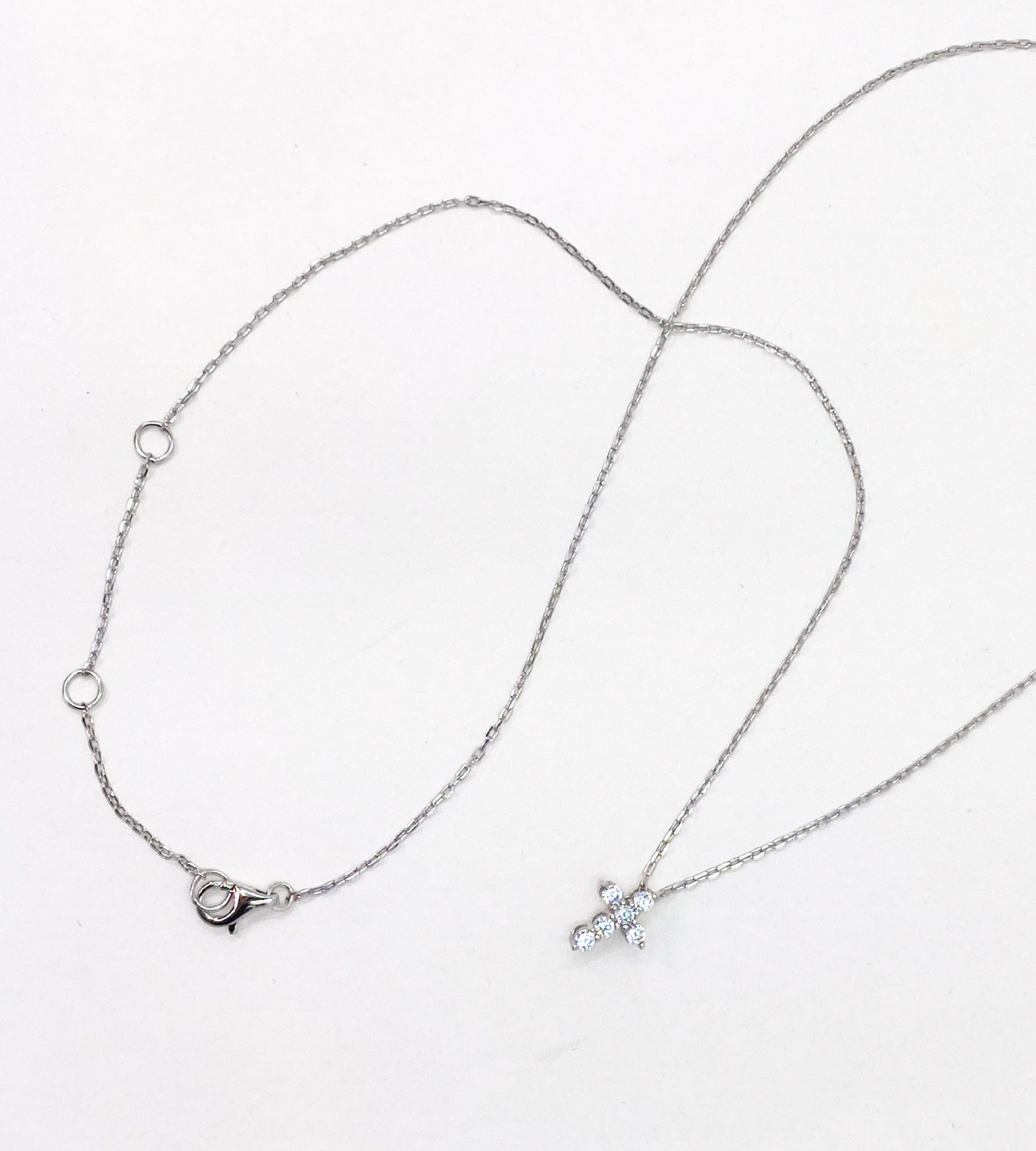 Classic Prong Cross Necklace