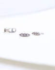 Three Stone Prong Bar Studs
