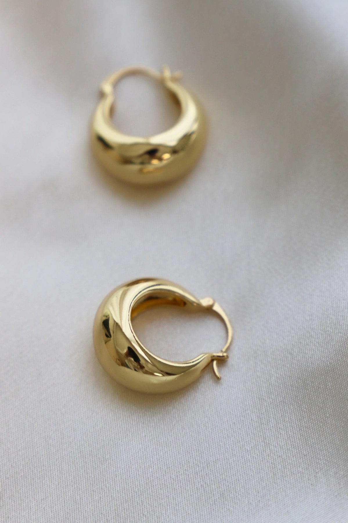 Coco Chunky Hoop Earrings Earrings Katie Waltman Jewelry   