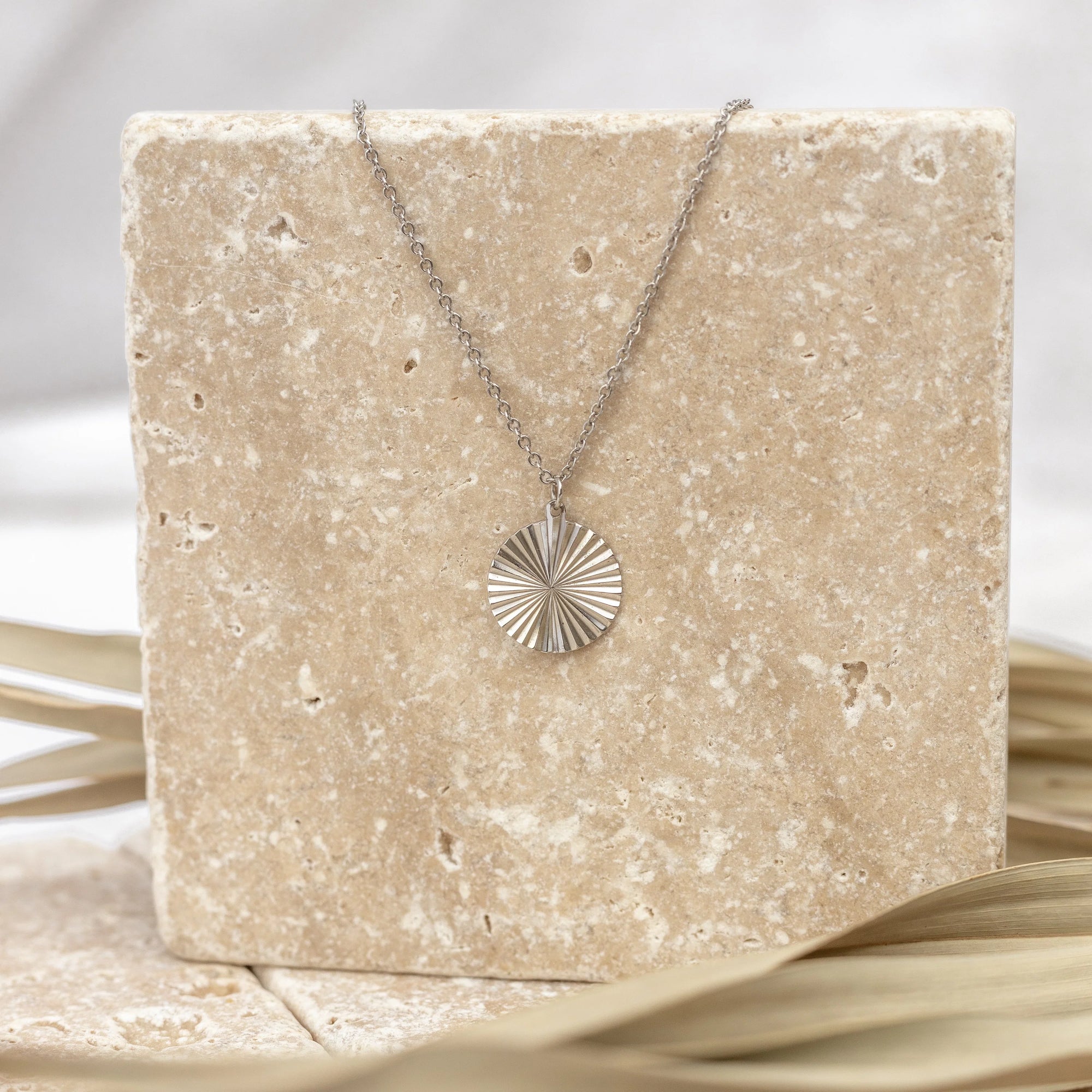 Chasing Sunset Necklace | Silver