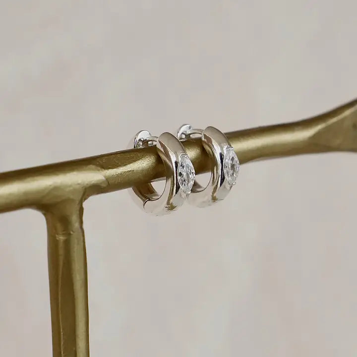 Arum Silver Hoops