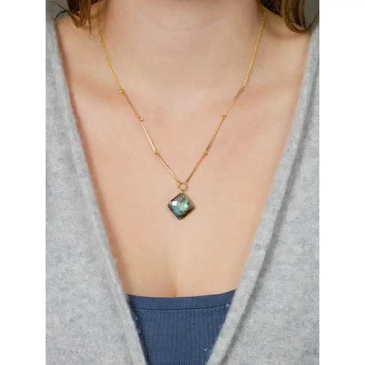 Vida Necklace | Emerald
