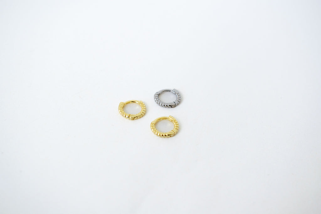 Tiny Rope Huggie Hoop | Single Earrings P&K   