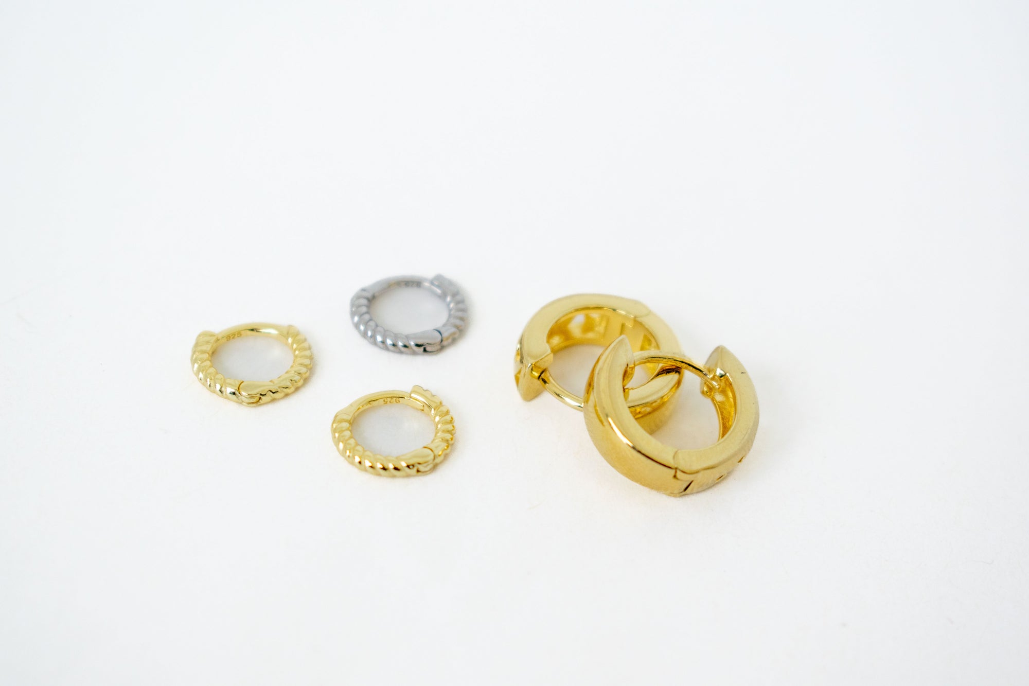 Tiny Rope Huggie Hoop | Single Earrings P&K   