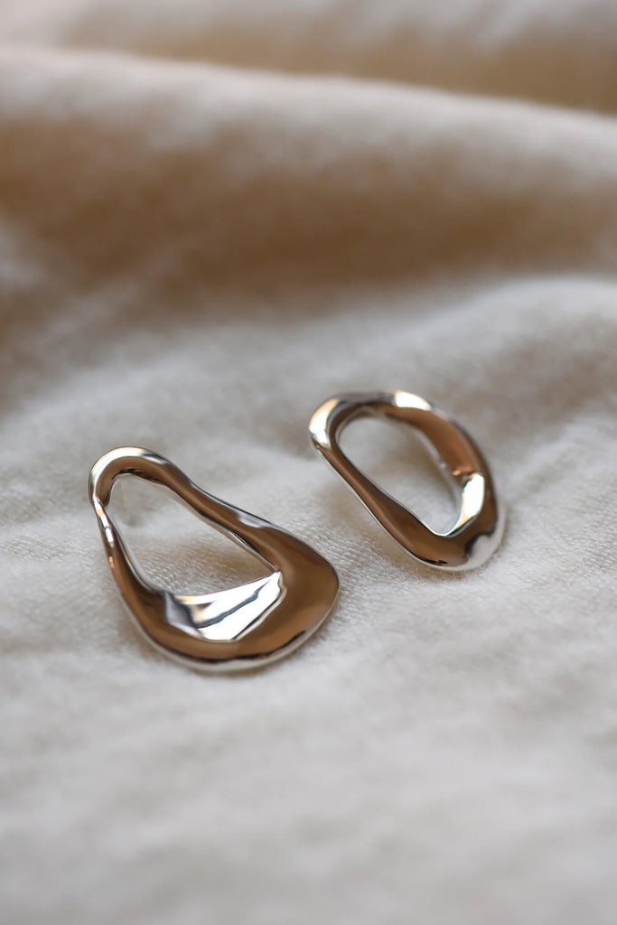 Two Shapes Liquid Silver Earrings Earrings 8.6.4   