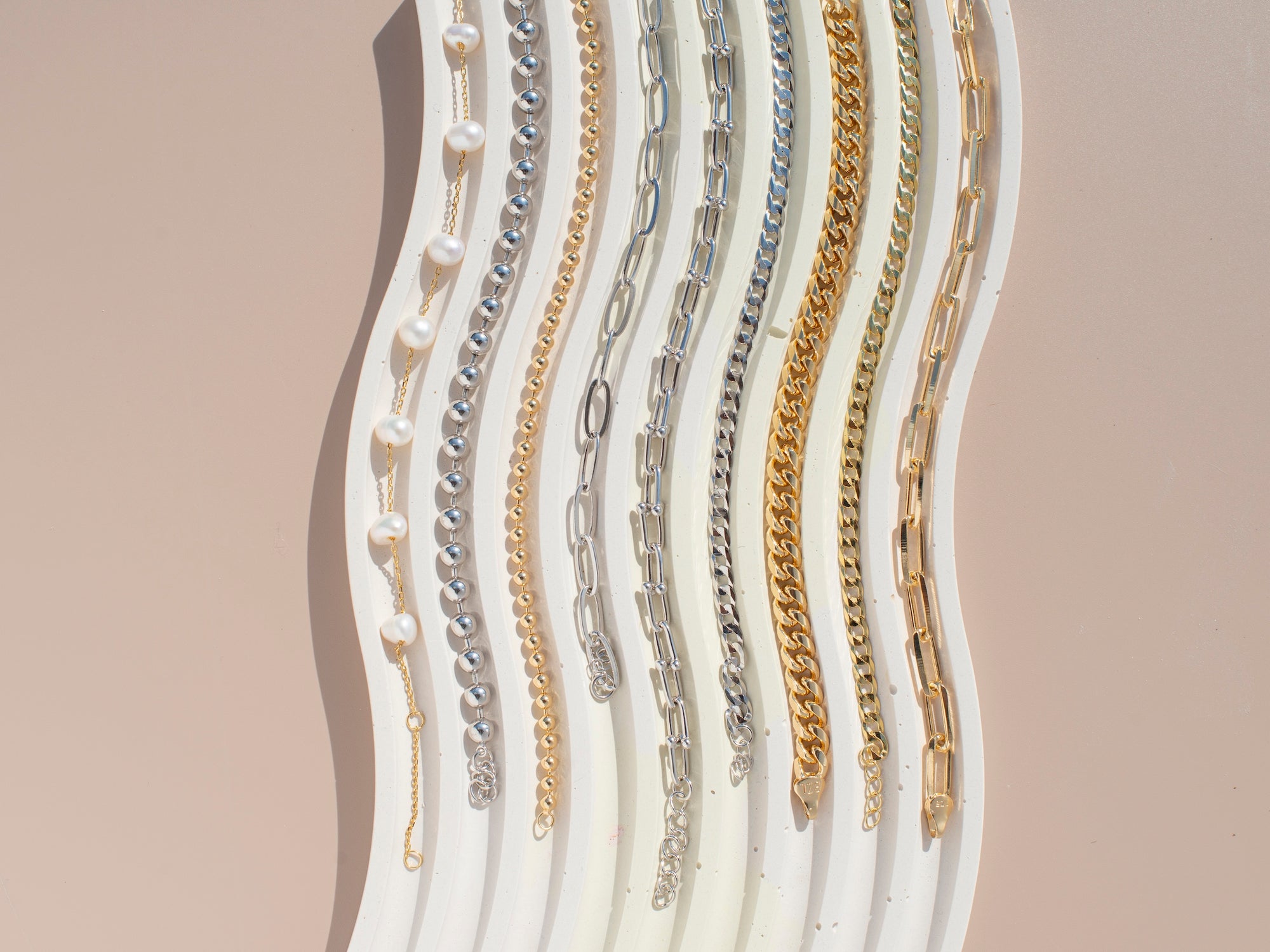 Paloma Pearl Bracelet