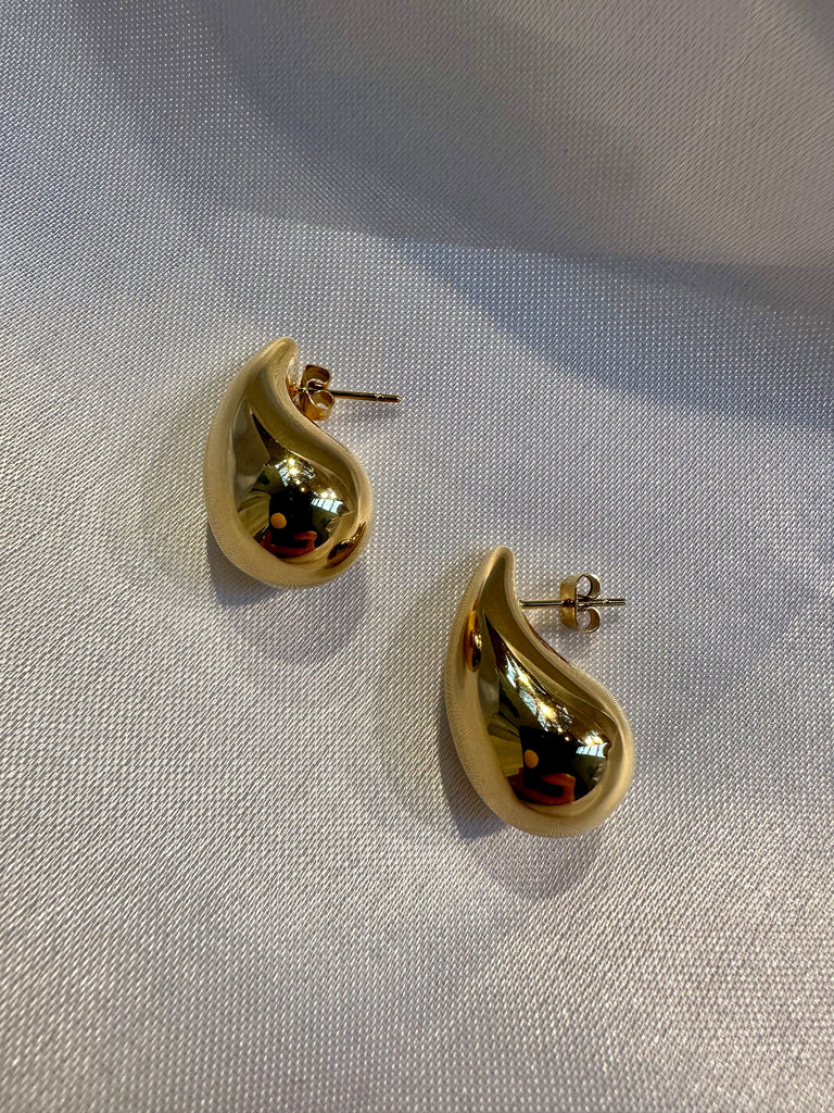 Teardrop Stud Earrings Earrings P&K Medium Gold 