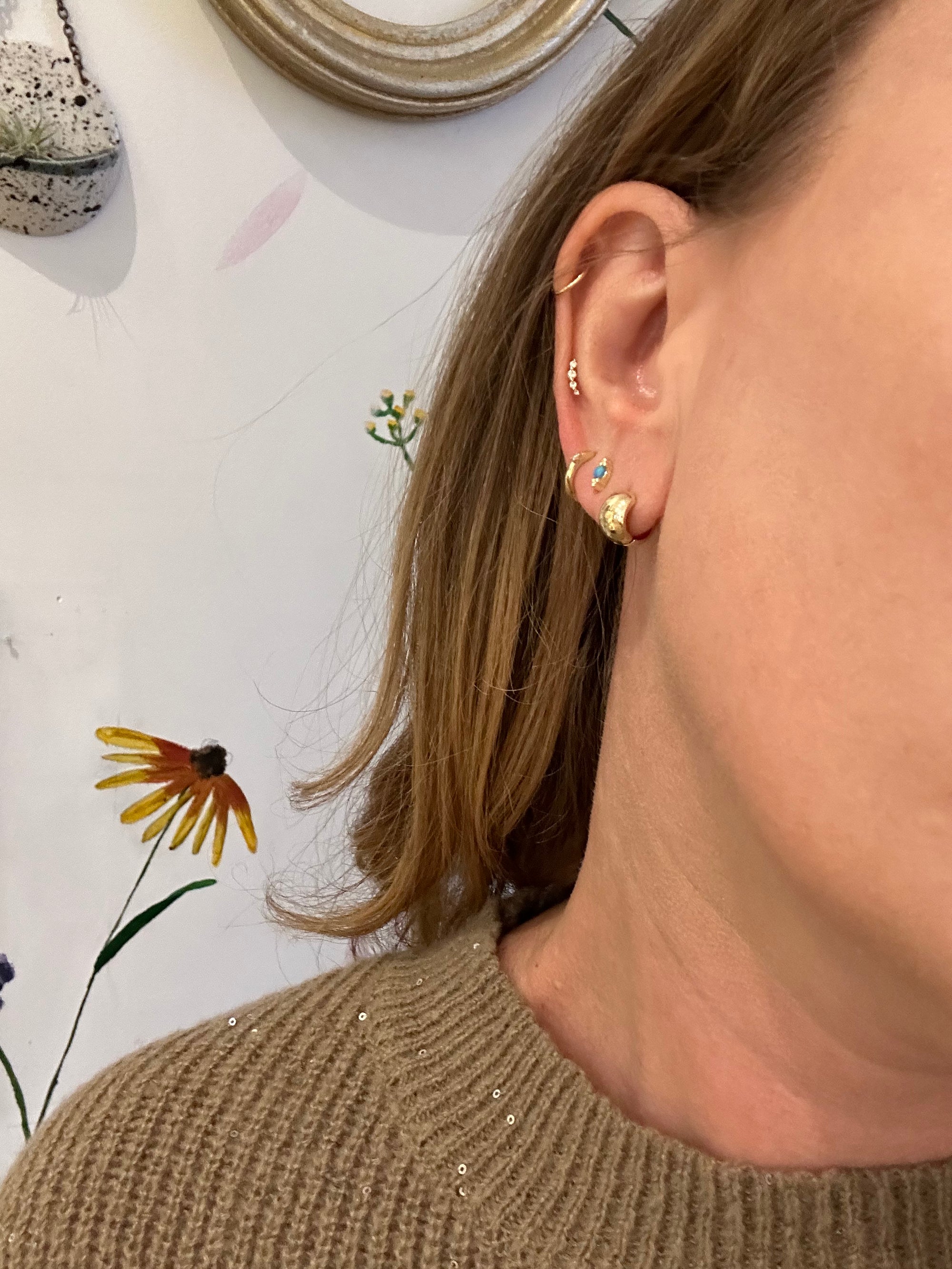 Small Chunky Huggies | 14K Earrings P&K   