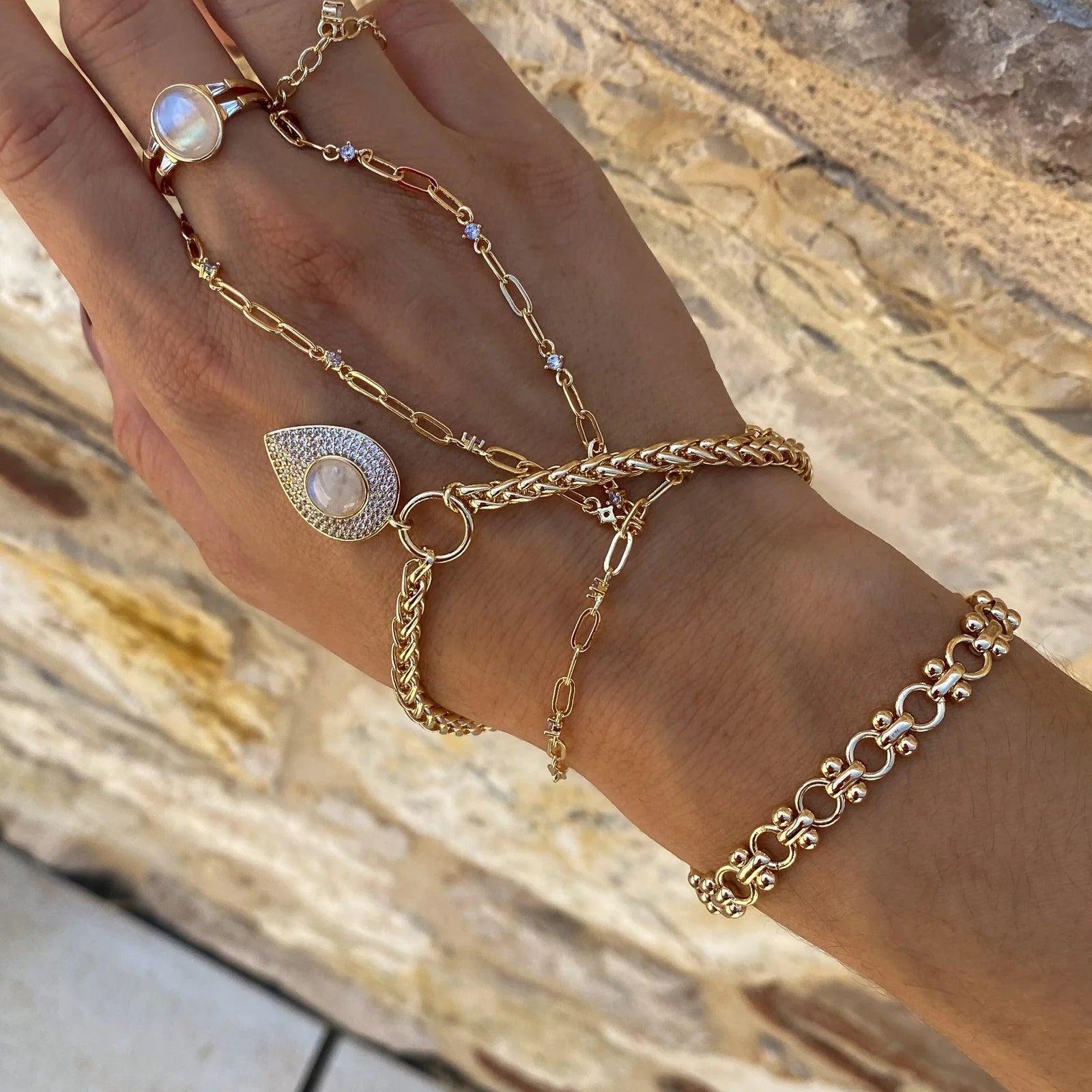 Chloe Chain Bracelet Bracelets Leeada Studio   