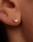 Form Studs