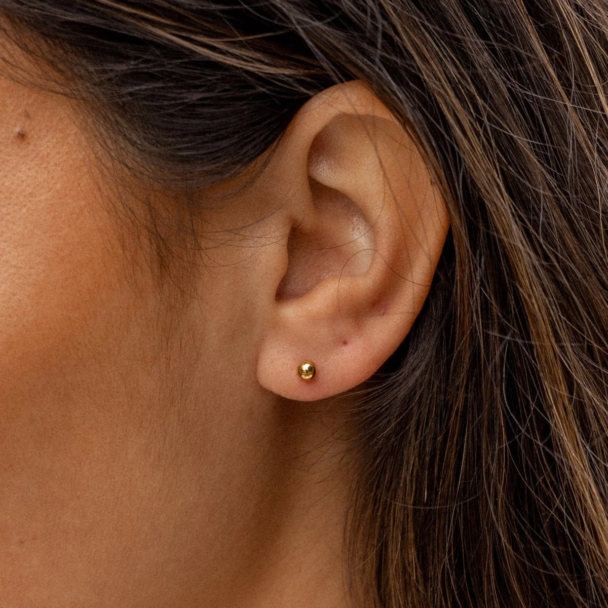 Staple Studs | Gold