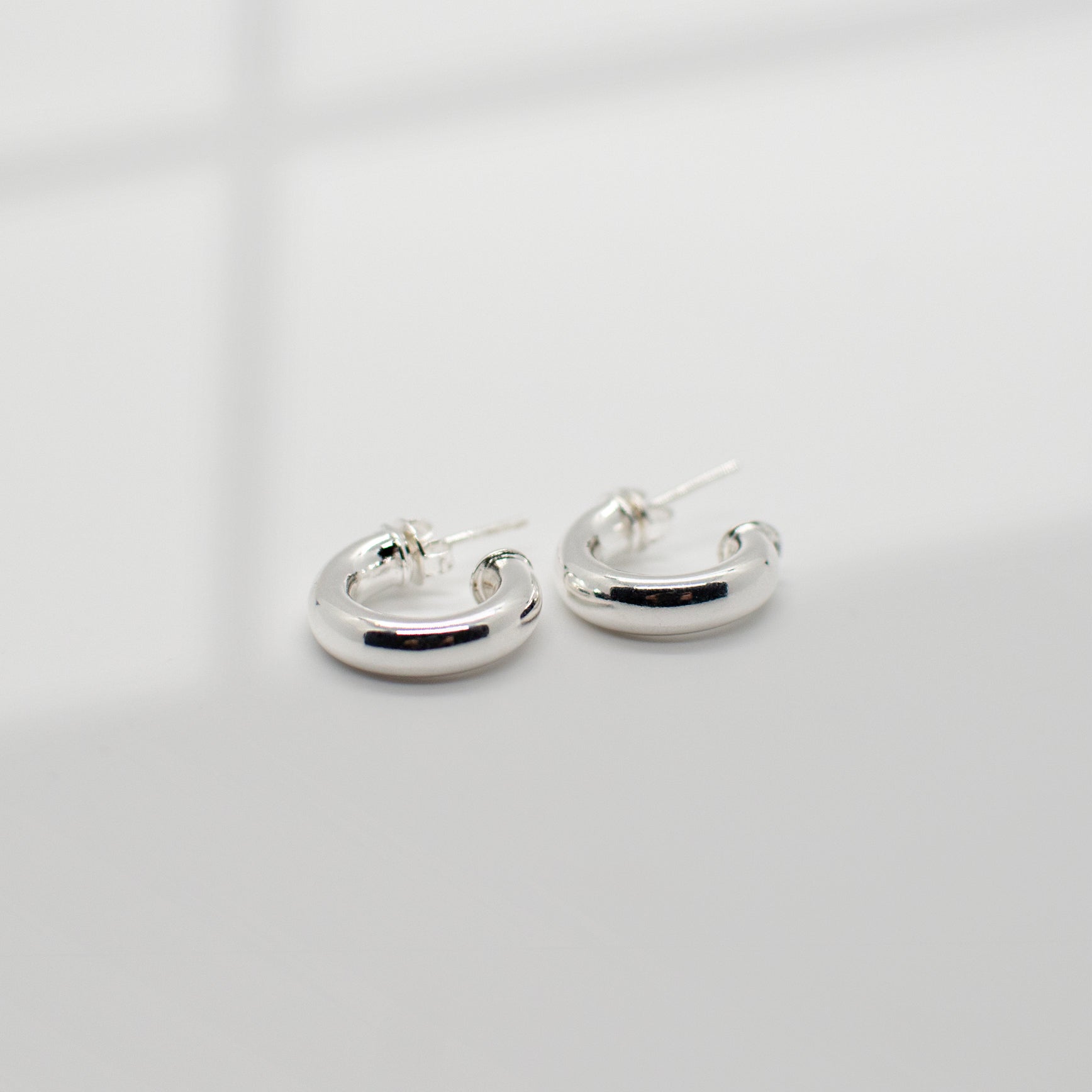 Classic Tube Hoops | X-Small Earrings P&K Silver  