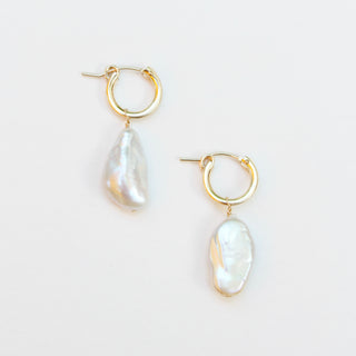 Amelia Hoops | Pearl Earrings Leah Alexandra Organic  