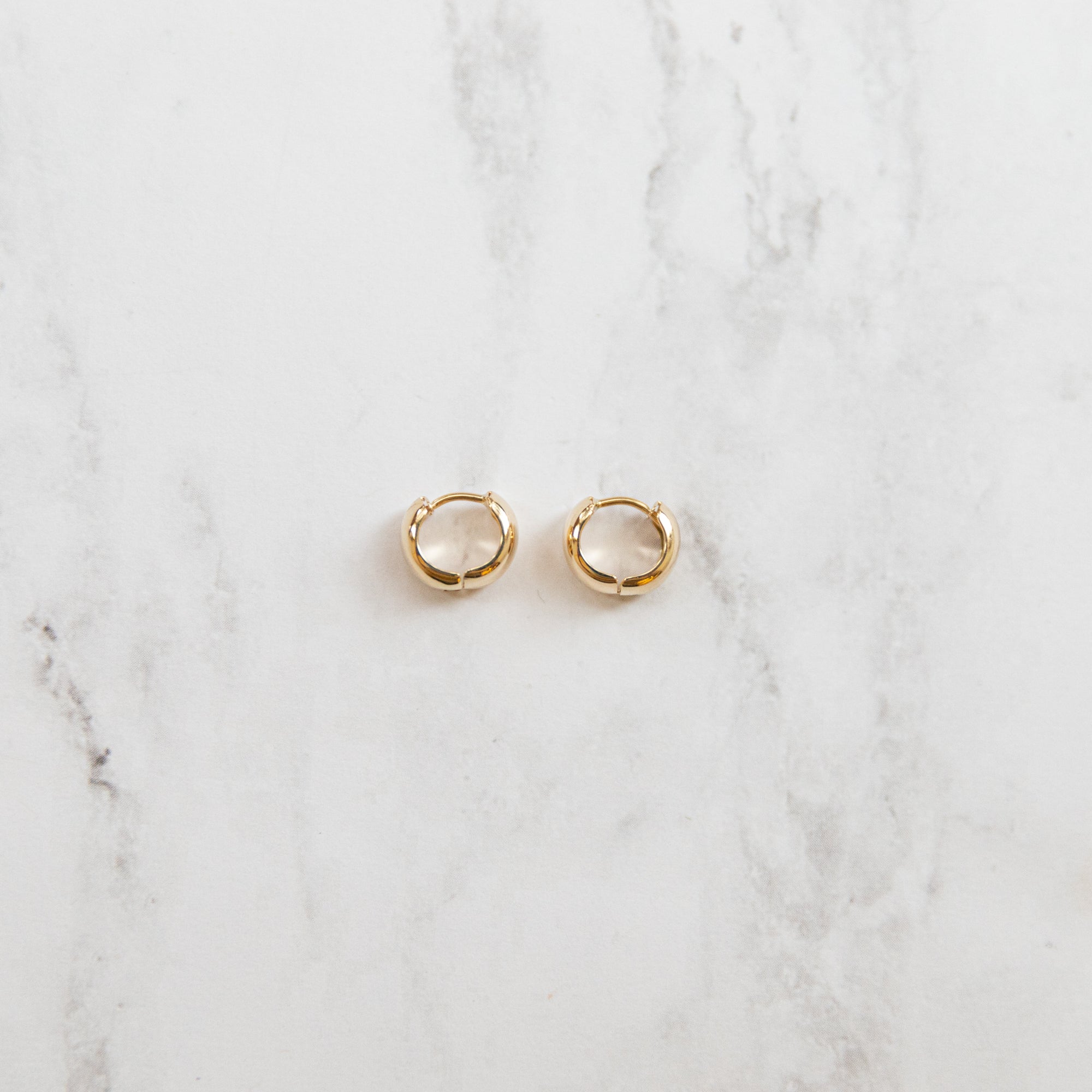 Small Chunky Huggies | 14K Earrings P&K   