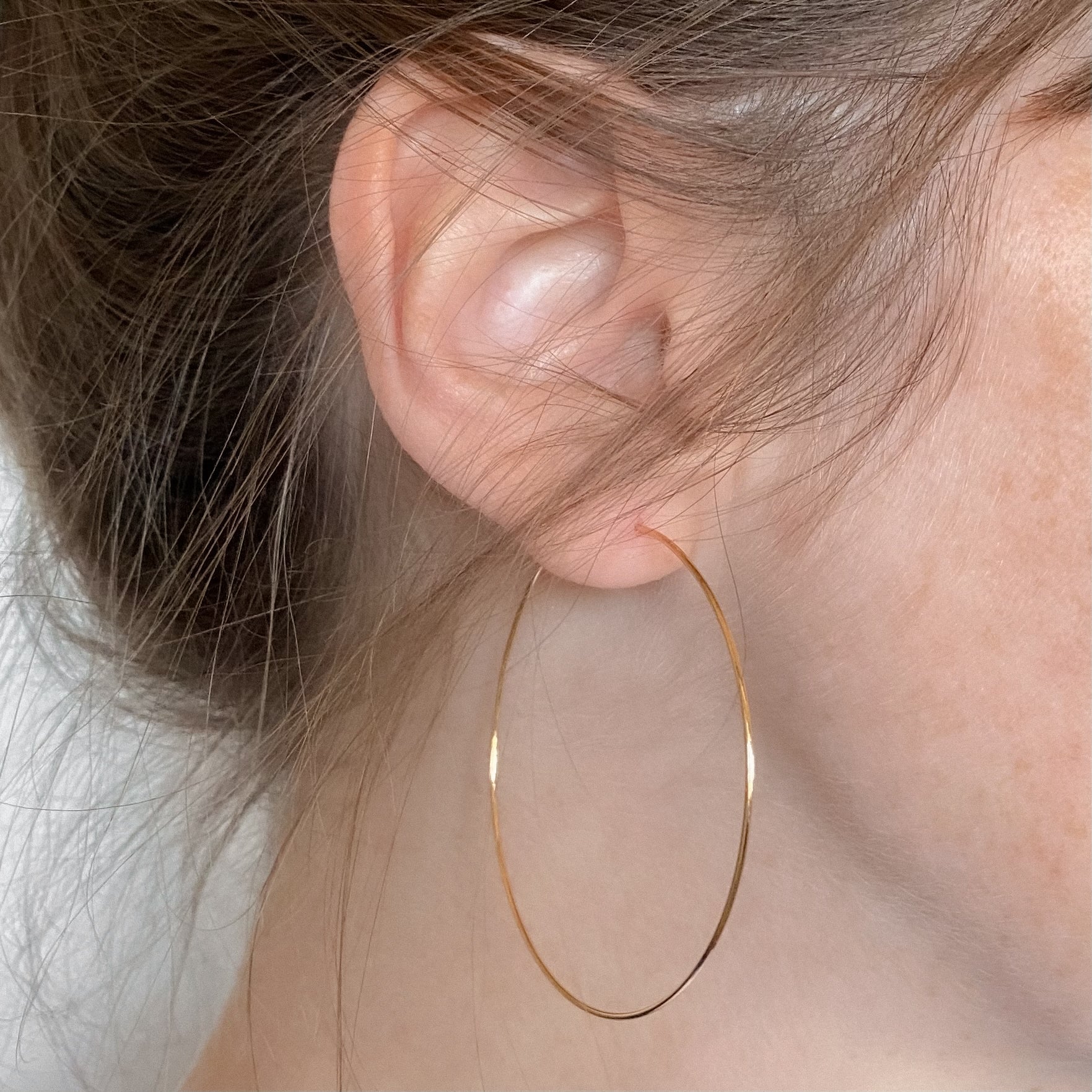 Petite Lola Hoop Earrings Earrings THATCH   